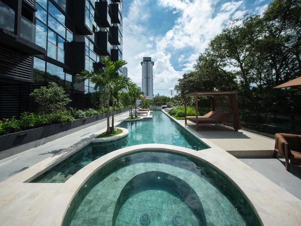 Imagen de la piscina del Hotel Dovle Branded Residences by HMS - Preferred Member. Foto 12