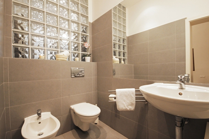 Imagen de la habitación del Hotel Down Town Residence. Foto 2