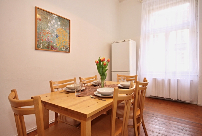 Imagen de la habitación del Hotel Down Town Residence. Foto 3
