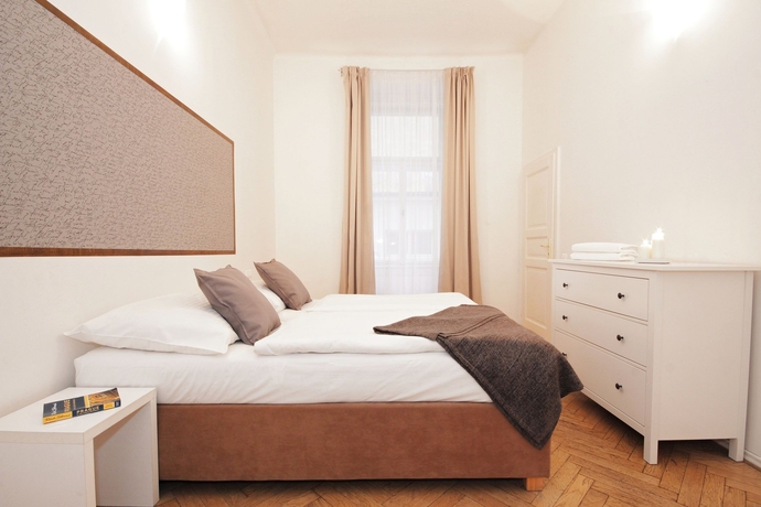 Imagen de la habitación del Hotel Down Town Residence. Foto 4