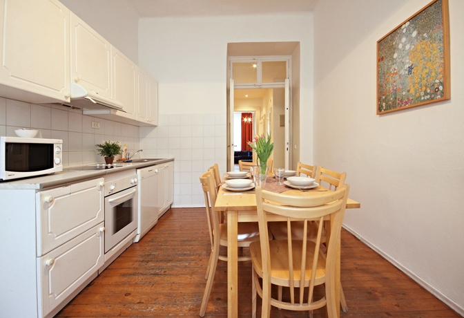 Imagen de la habitación del Hotel Down Town Residence. Foto 6