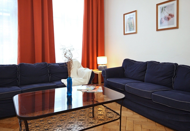 Imagen de los interiores del Hotel Down Town Residence. Foto 14