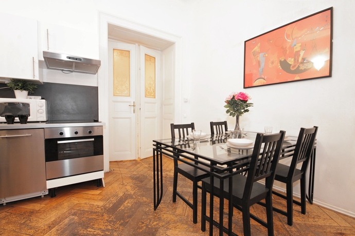 Imagen de la habitación del Hotel Down Town Residence. Foto 11