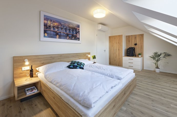 Imagen de la habitación del Hotel DownTown Suites Jugoslavska. Foto 7