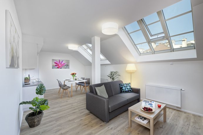 Imagen de la habitación del Hotel DownTown Suites Jugoslavska. Foto 15