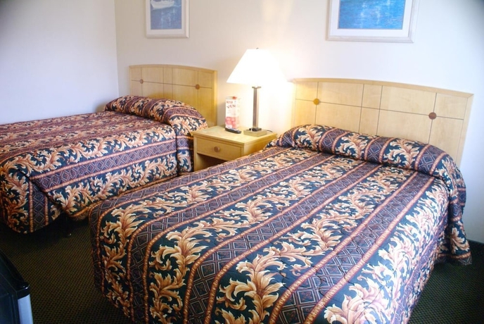 Imagen de la habitación del Hotel Downbeach Inn. Foto 6