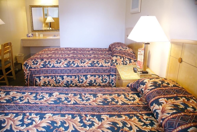 Imagen de la habitación del Hotel Downbeach Inn. Foto 7