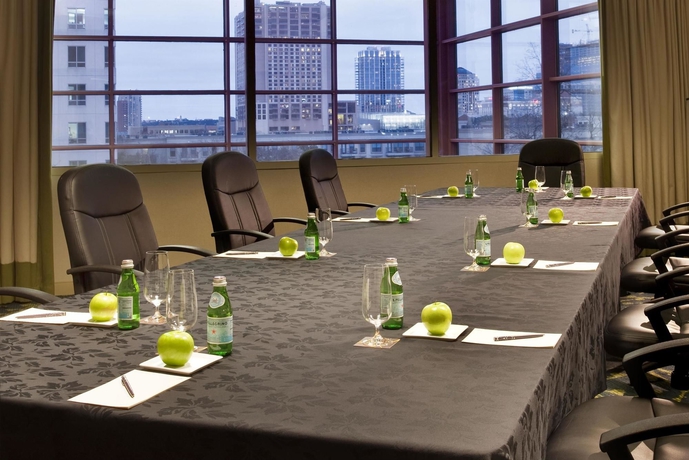 Imagen de los interiores del Hotel Downright Austin, A Renaissance. Foto 11