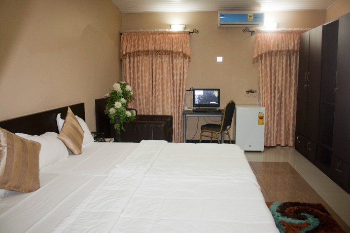 Imagen general del Hotel Downtown, Accra. Foto 1