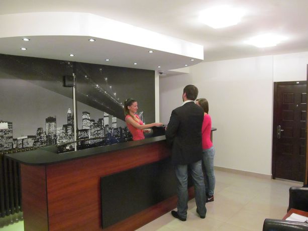 Imagen de los interiores del Hotel Downtown Apart Bane. Foto 19