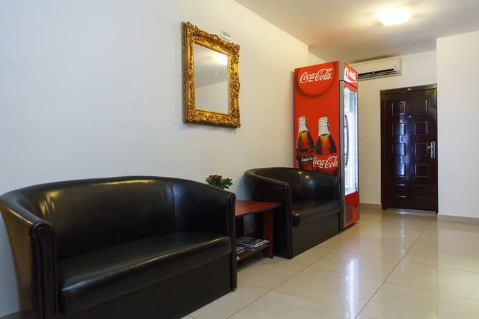 Imagen de los interiores del Hotel Downtown Apart Bane. Foto 20