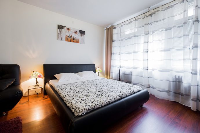Imagen de la habitación del Hotel Downtown Apart Bane. Foto 16
