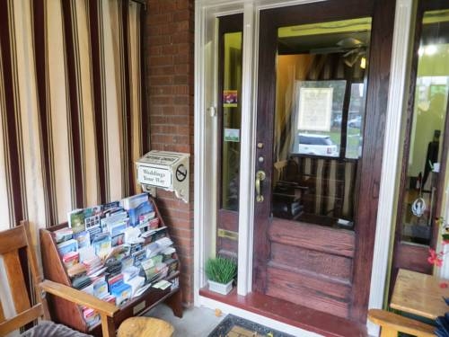 Imagen general del Hotel Downtown Bed and Breakfast. Foto 1