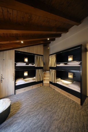 Imagen de la habitación del Hotel Downtown Boutique Hostel. Foto 8