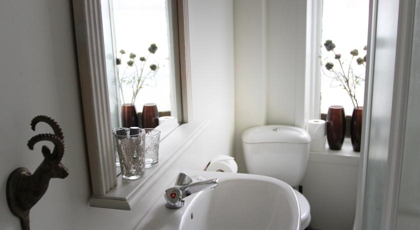 Imagen de los interiores del Hotel Downtown Guesthouse Reykjavík. Foto 9