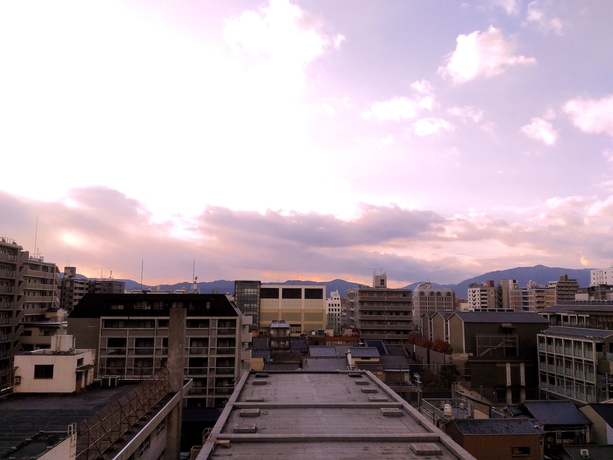 Imagen de los exteriores del Hotel Downtown Inn Kyoto. Foto 15