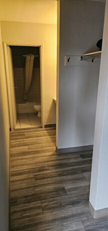 Imagen general del Hotel Downtown Inn, Wenatchee. Foto 3