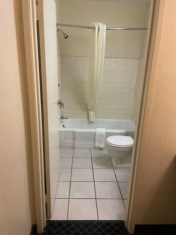 Imagen general del Hotel Downtown Inn, Wenatchee. Foto 4