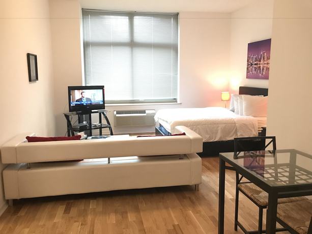 Imagen general del Hotel Downtown Luxury Suites. Foto 1