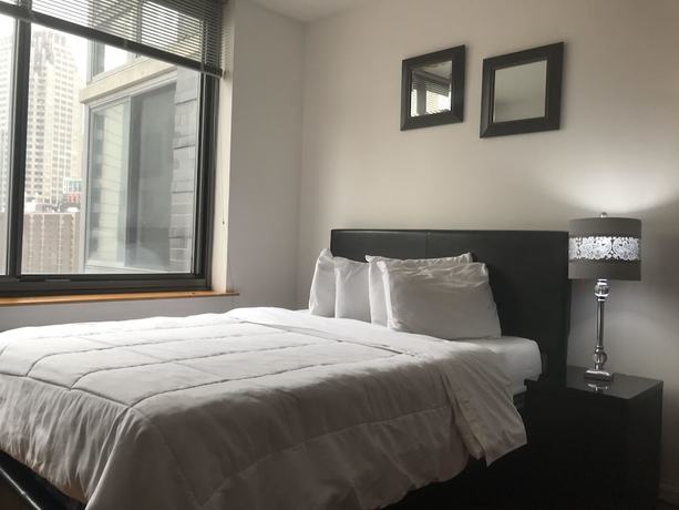 Imagen de la habitación del Hotel Downtown Luxury Suites. Foto 5