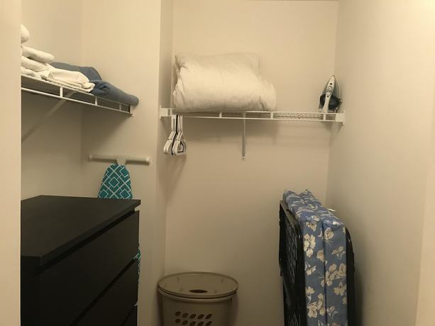 Imagen de la habitación del Hotel Downtown Luxury Suites. Foto 10