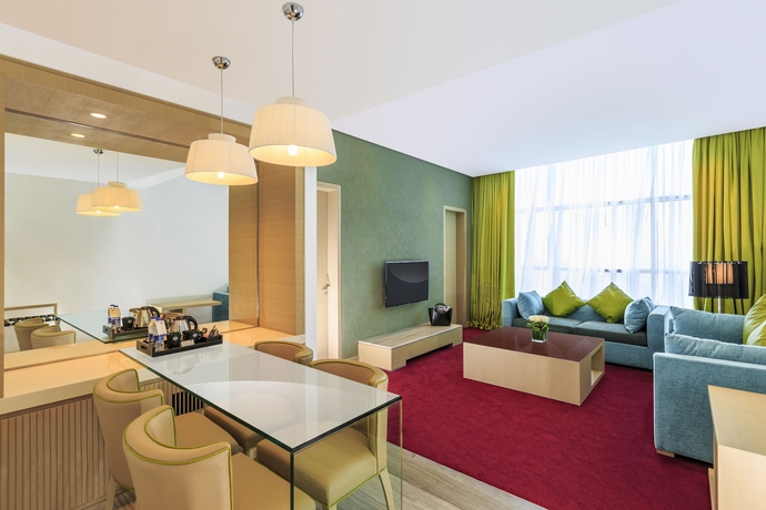 Imagen de la habitación del Hotel Downtown Rotana. Foto 16