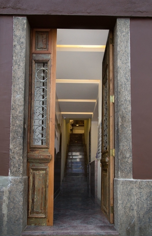Imagen general del Hotel Downtown Santana. Foto 7
