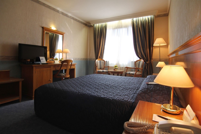 Imagen de la habitación del Hotel Downtown, Sofia. Foto 9