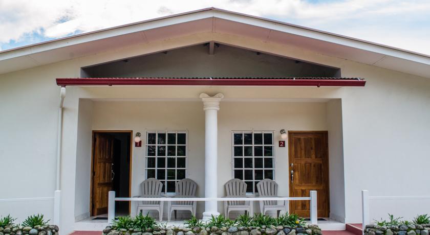 Imagen de los exteriores del Hotel Downtown Suites, Boquete. Foto 5