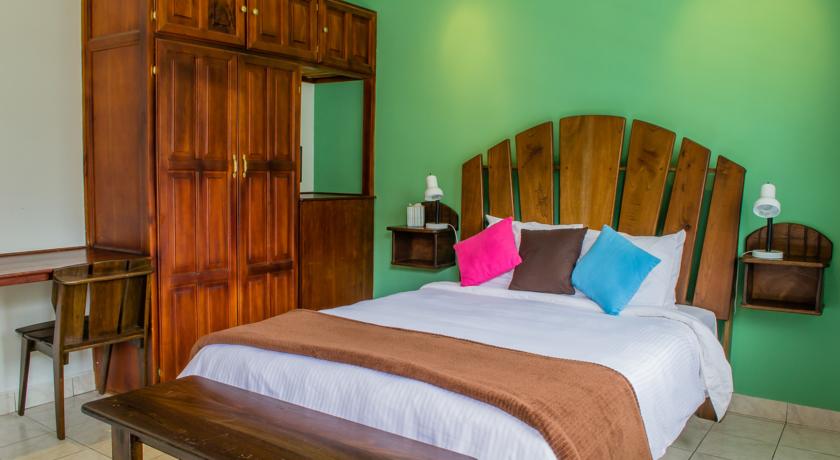 Imagen de la habitación del Hotel Downtown Suites. Foto 3