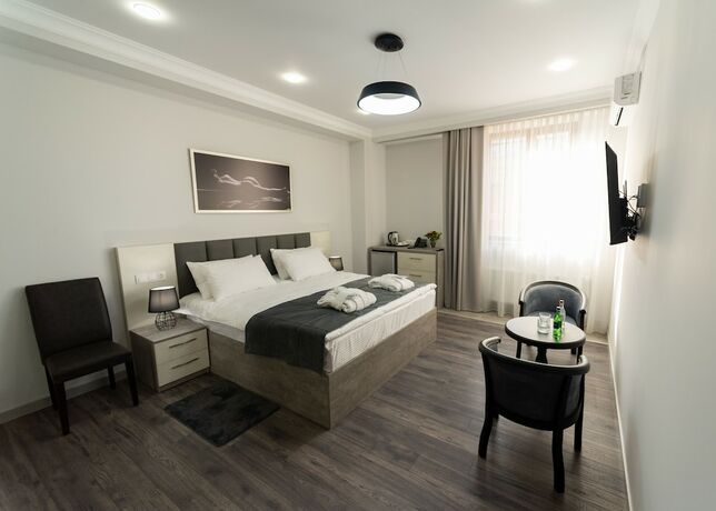 Imagen de la habitación del Hotel Downtown Suites Yerevan. Foto 12