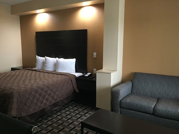 Imagen de la habitación del Hotel Downtowner Inns. Foto 10