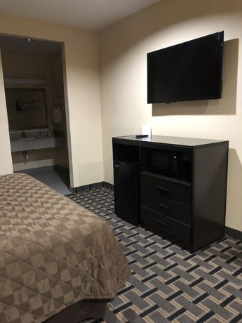 Imagen de la habitación del Hotel Downtowner Inns. Foto 11