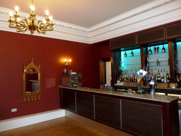 Imagen del bar/restaurante del Hotel Doxford Hall and Spa. Foto 4