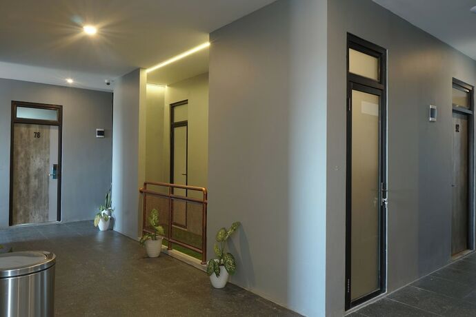 Imagen de la habitación del Hotel Dparagon Menteng. Foto 17