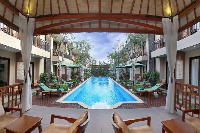 Imagen general del Hotel D'penjor Seminyak. Foto 5