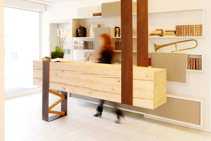 Imagen de los interiores del Hotel D-place and Suite. Foto 19