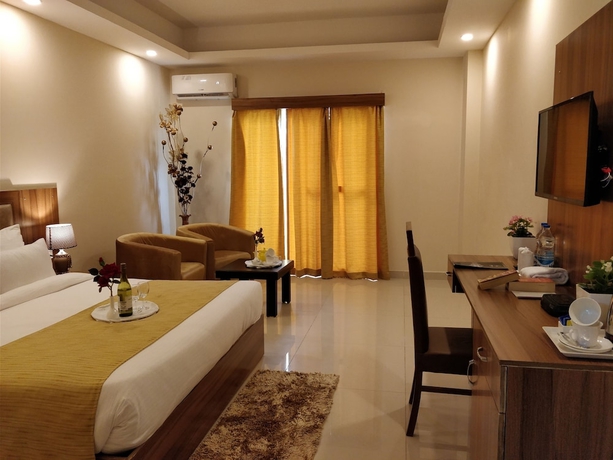 Imagen de la habitación del Hotel D'polo Club and Spa Resort. Foto 4
