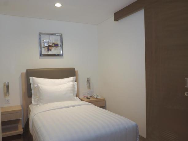 Imagen de la habitación del Hotel Dprimahotel Airport Jakarta 2 (CITRA 8). Foto 7