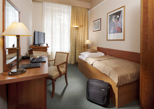 Imagen de la habitación del Hotel Dr. Adler Spa & Kurhotel. Foto 13