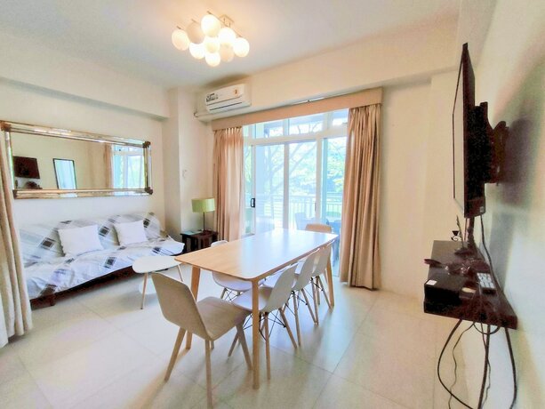 Imagen de la habitación del Hotel Dr. Calayan's Luxury 2BR Condo @Pico De Loro. Foto 26