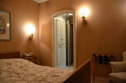 Imagen de la habitación del Hotel Drachenburg and Waaghaus. Foto 9