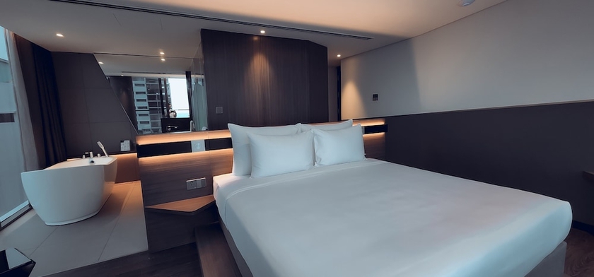 Imagen de la habitación del Hotel Draco and Suites. Foto 11
