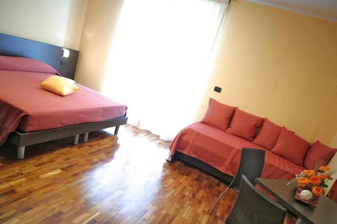 Imagen de la habitación del Hotel Draconerium. Foto 9