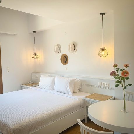 Imagen de la habitación del Hotel Dracos Apartotel. Foto 2