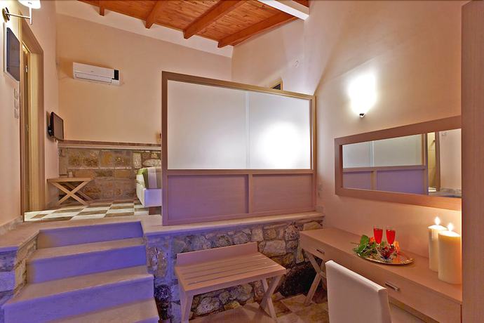 Imagen de la habitación del Hotel Dracos Apartotel. Foto 6