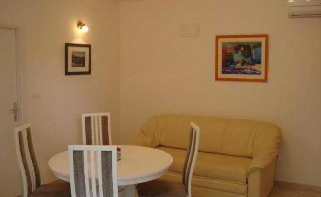 Imagen general del Hotel Dragicevic Apartmani. Foto 3