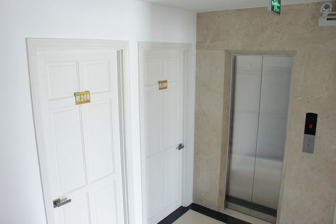 Imagen de los interiores del Hotel Dragon 1. Foto 12