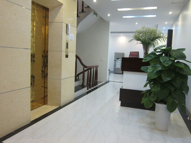Imagen de los interiores del Hotel Dragon Airport. Foto 19