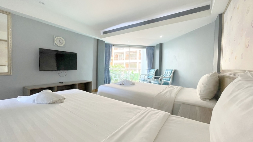 Imagen de la habitación del Hotel Dragon Beach Resort. Foto 7